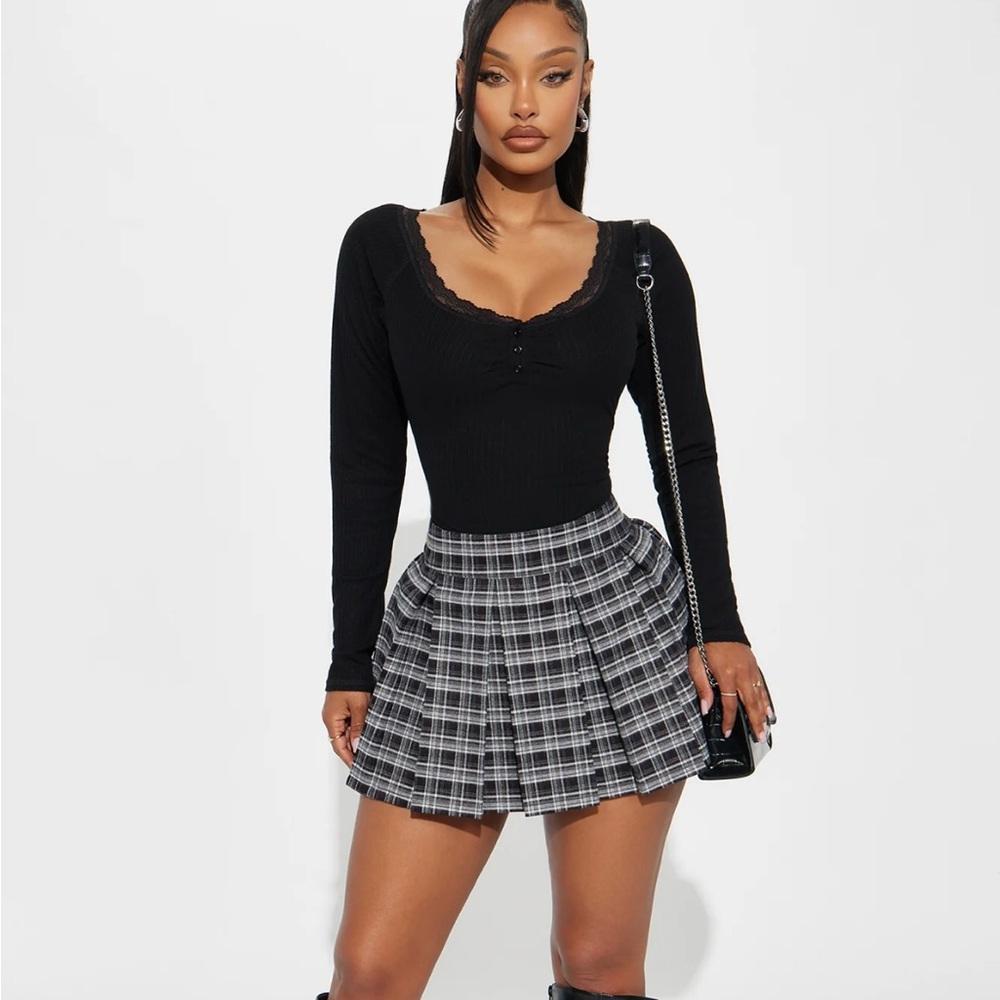 Fashion Nova Augustine pleated plaid skirt